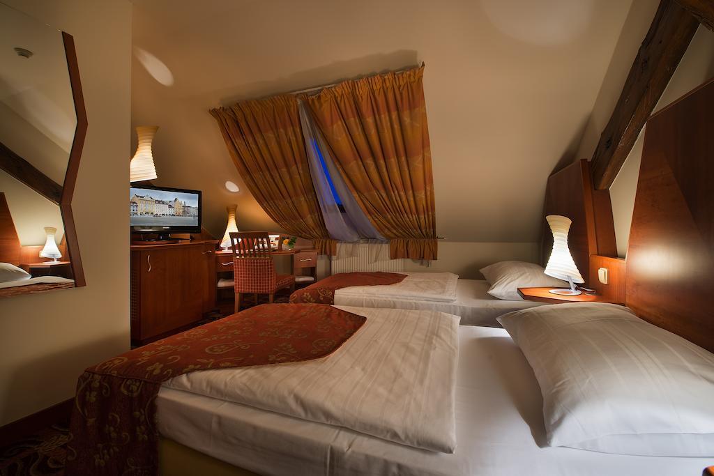 Old Town Bed & Breakfast Ceske Budejovice Buitenkant foto